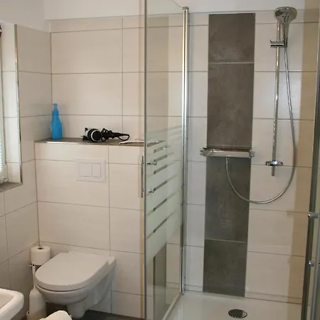 Gnacke Apartment